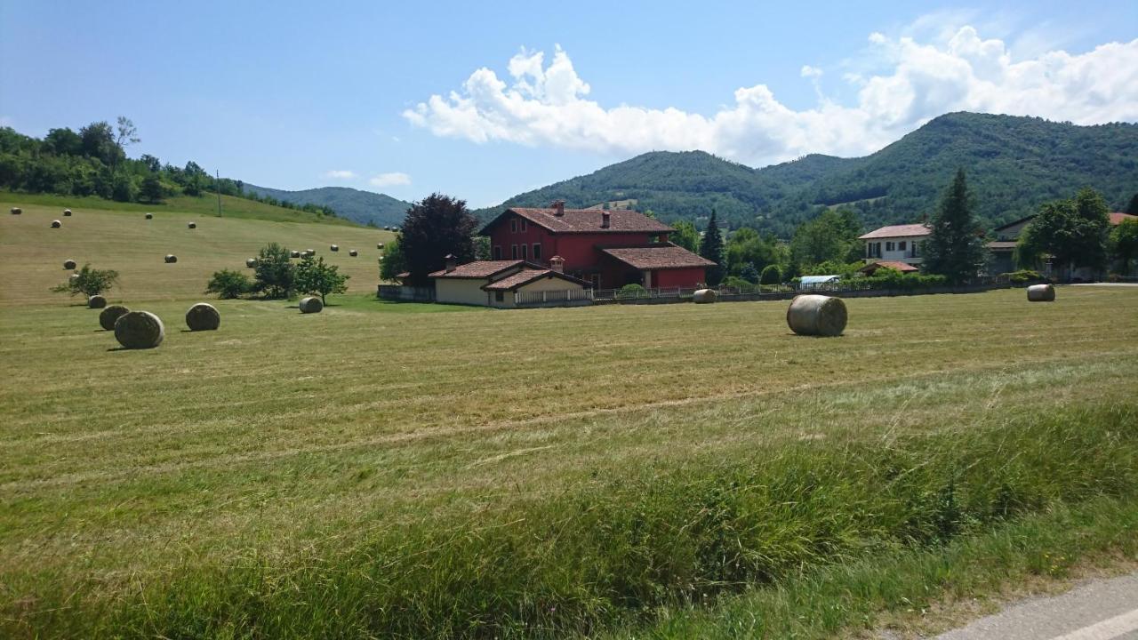 L'Isola Dla Cerrea Bed & Breakfast Mombasiglio Luaran gambar